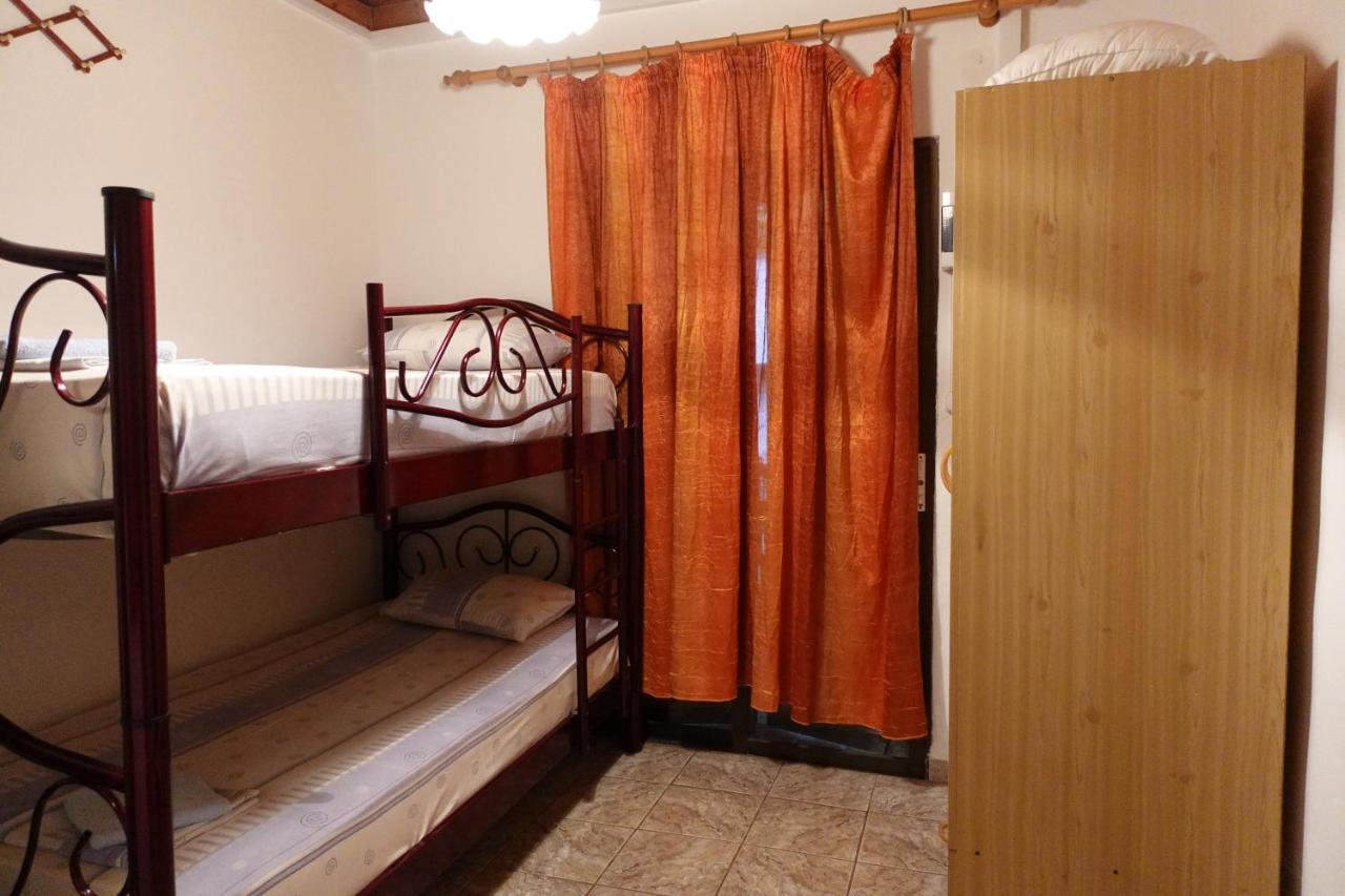 פלאקה ליטוחורו Camping Mitikas And Bungalows מראה חיצוני תמונה
